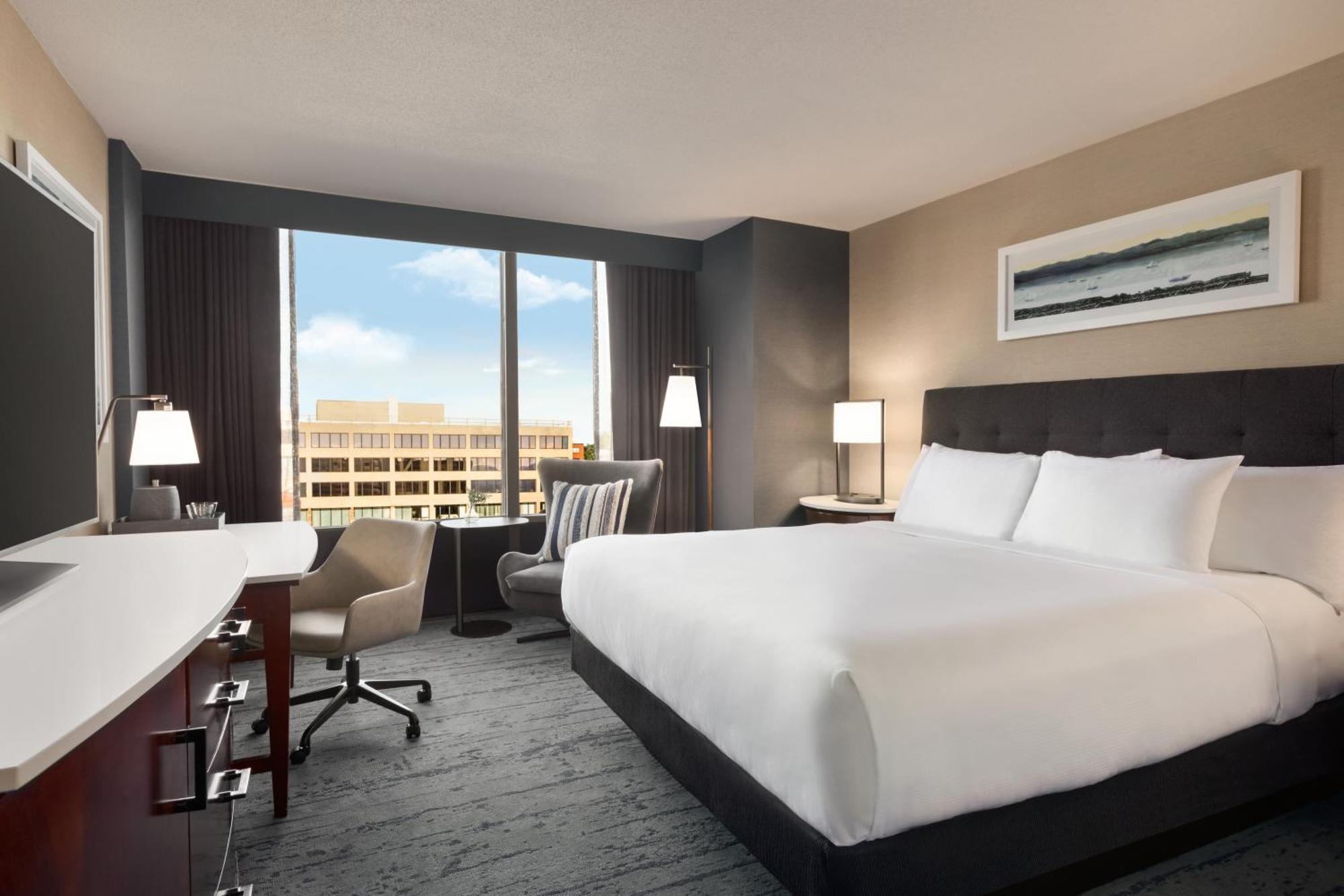Hotel Champlain Burlington, Curio Collection By Hilton Room photo