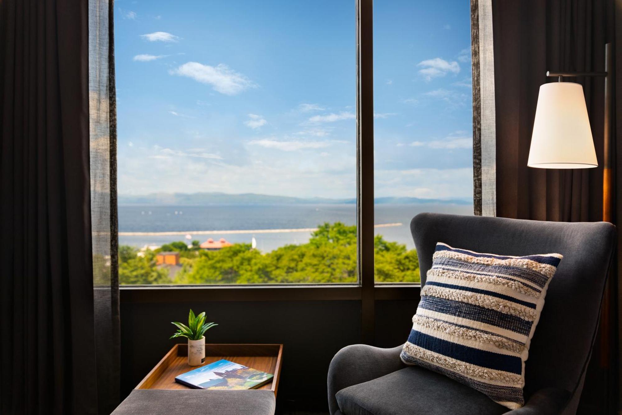 Hotel Champlain Burlington, Curio Collection By Hilton Room photo